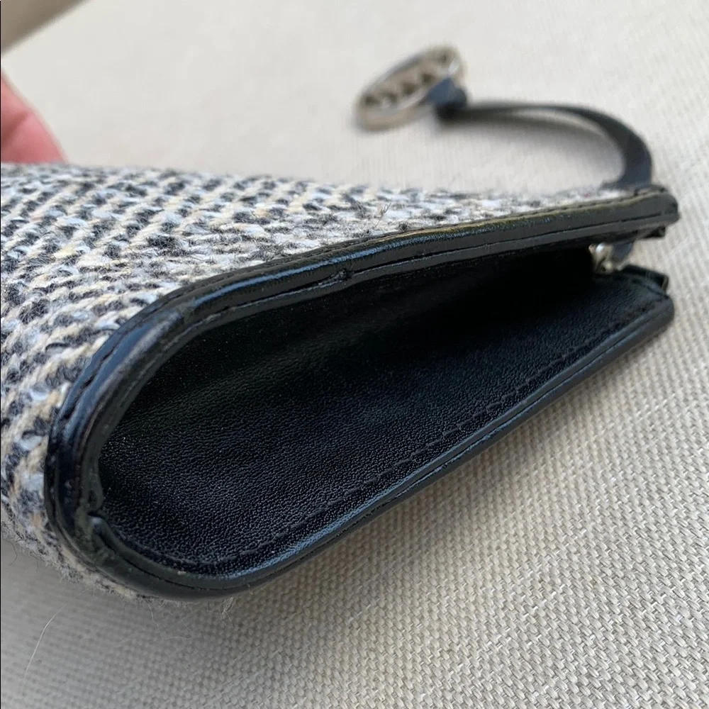 MONSAC Black and Tan Clutch Leather Trim Zip Top Vintage